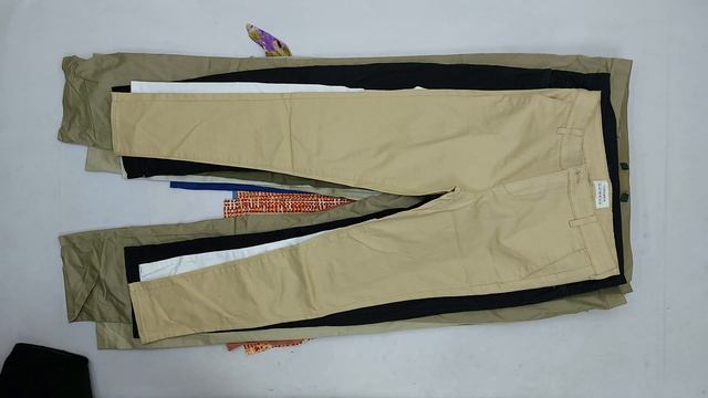 30490 Брюки штаны женские хлопок, секонд (cream), Италия, 1 пак, 10.4 кг, 9.50€/кг, 32 шт