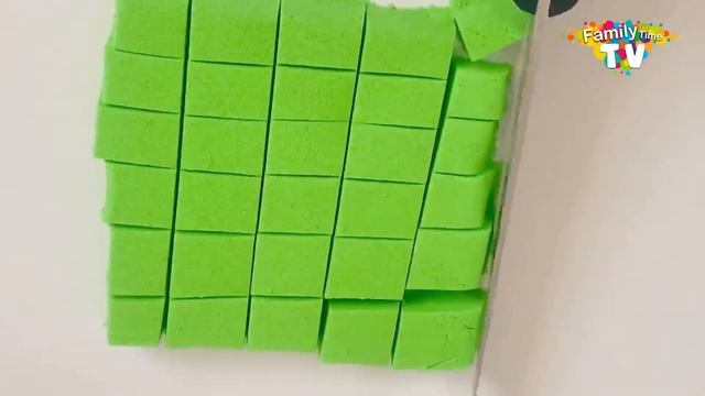 Играем с детками! Кинетический песок - нарезка кинетического песка