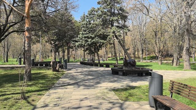 Видео в 4K 60 FPS HUAWEI Mate XT ULTIMATE DESIGN