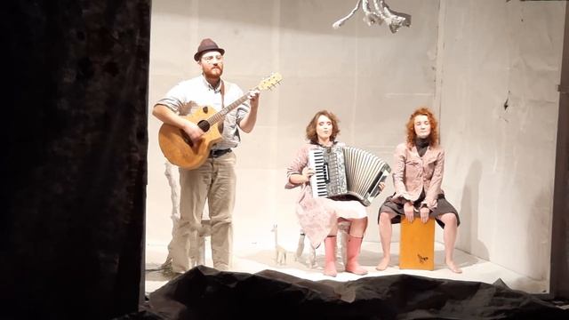 Очень хорошая песня из спектакля "Месяц в деревне" мастерской Каменьковича-Крымова (Камни'23)