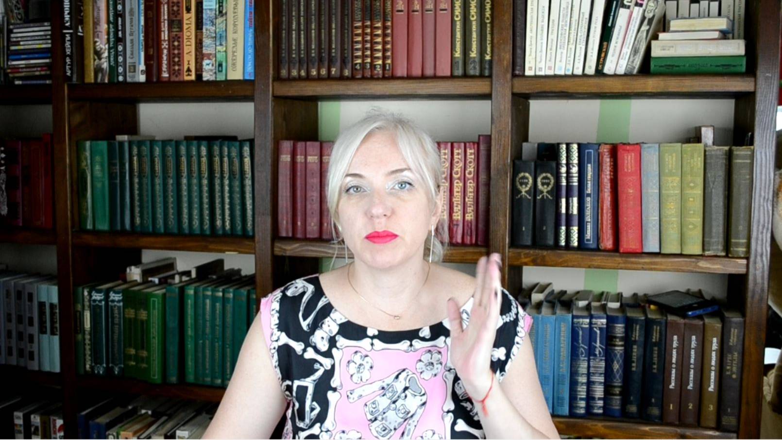 Почему суд отказывает отцу, изменить порядок общения с ребенком. Блондинка вправе! Выпуск 288.