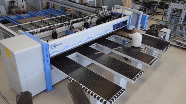HOLZMA beam saw Mod. PROFI HPL 380  (Test Run in SOFIT)
