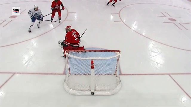 Maple Leafs' Auston Matthews Plays Catch With Morgan Rielly And Buries One-Timer Blast