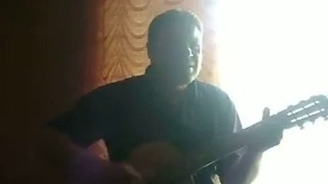 Камнем грусть висит во мне....