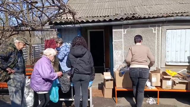 Волонтеры «Ленинградского добровольца» доставили гумпомощь в Красную Поляну