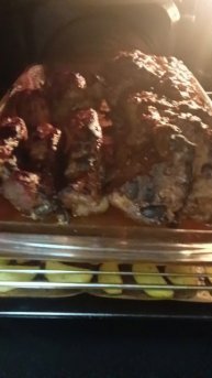 Свиные рёбрышки с картофелем запеченные в духовке #мясо #вкуснаяеда #домашняяеда