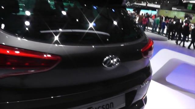Hyundai Tucson 2015 vs Audi Q3 2015