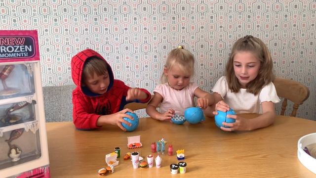 Unboxing @ZuruToys Foodie Mini brands, surprise bags !