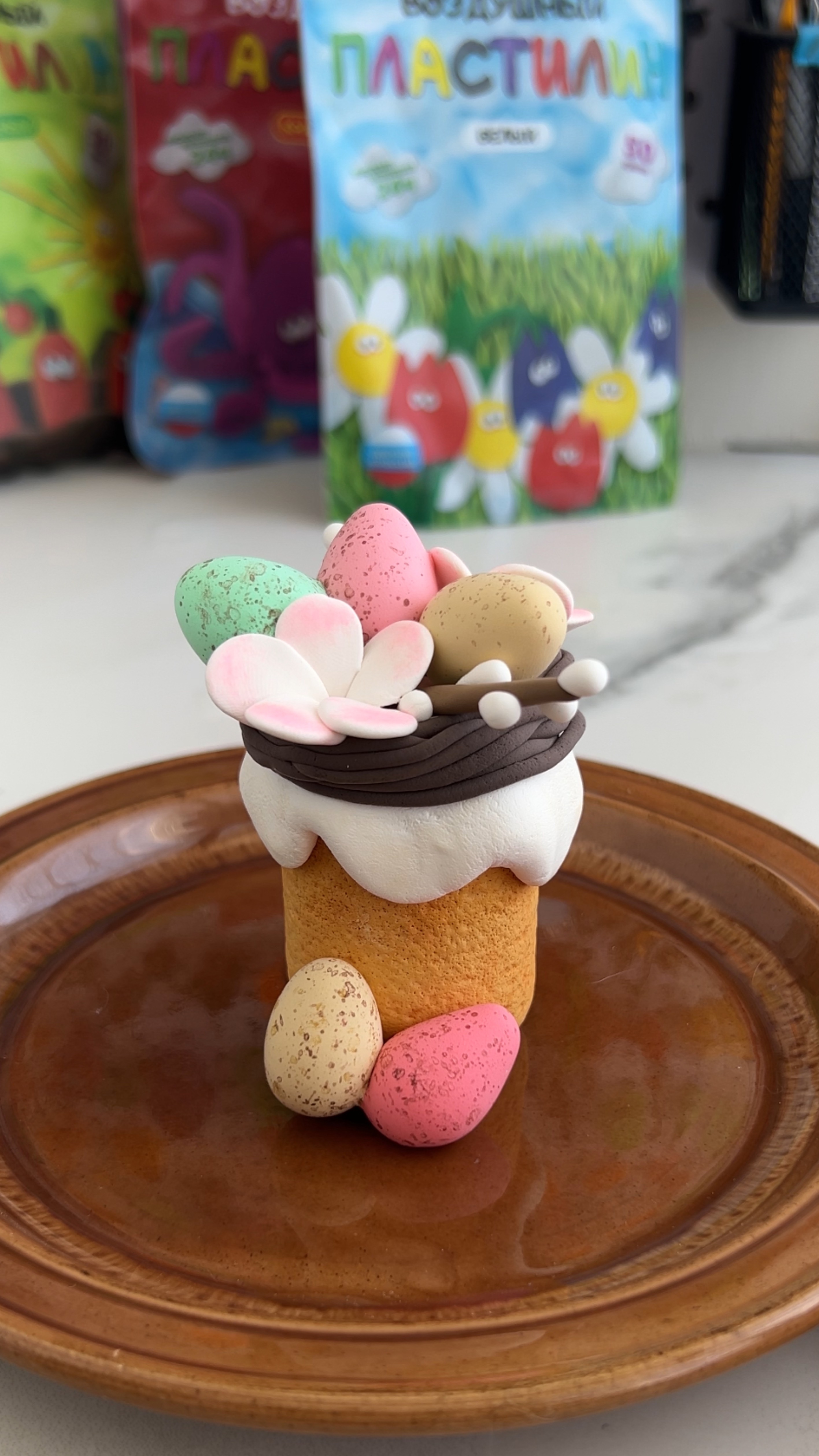 Пасхальный кулич из воздушного пластилина