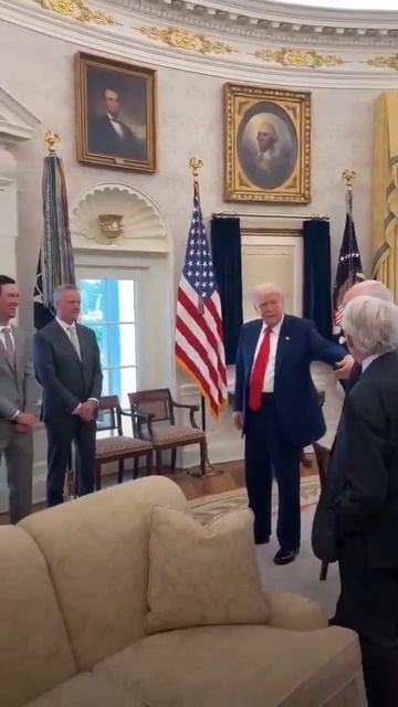 Трамп в Белом доме