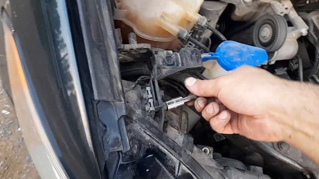 Ремонт фары своими руками. Замена креплений фары форд мондео 5 форд фьюжн 2 форд фокус