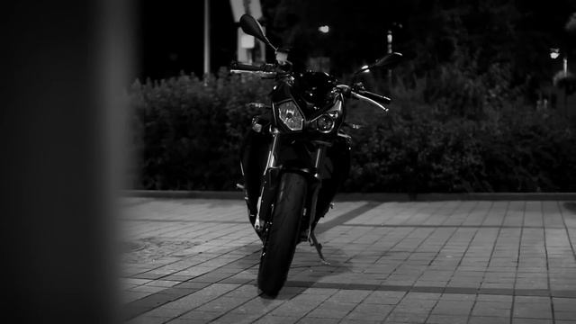 BMW S 1000 R ride, design & Akrapovic exhaust sound