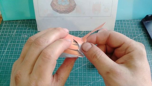 Птицы в гнезде из бумаги своими руками.