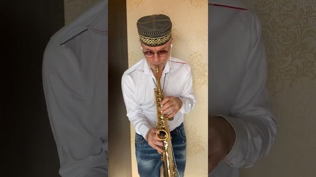 Levitating Sax Cover