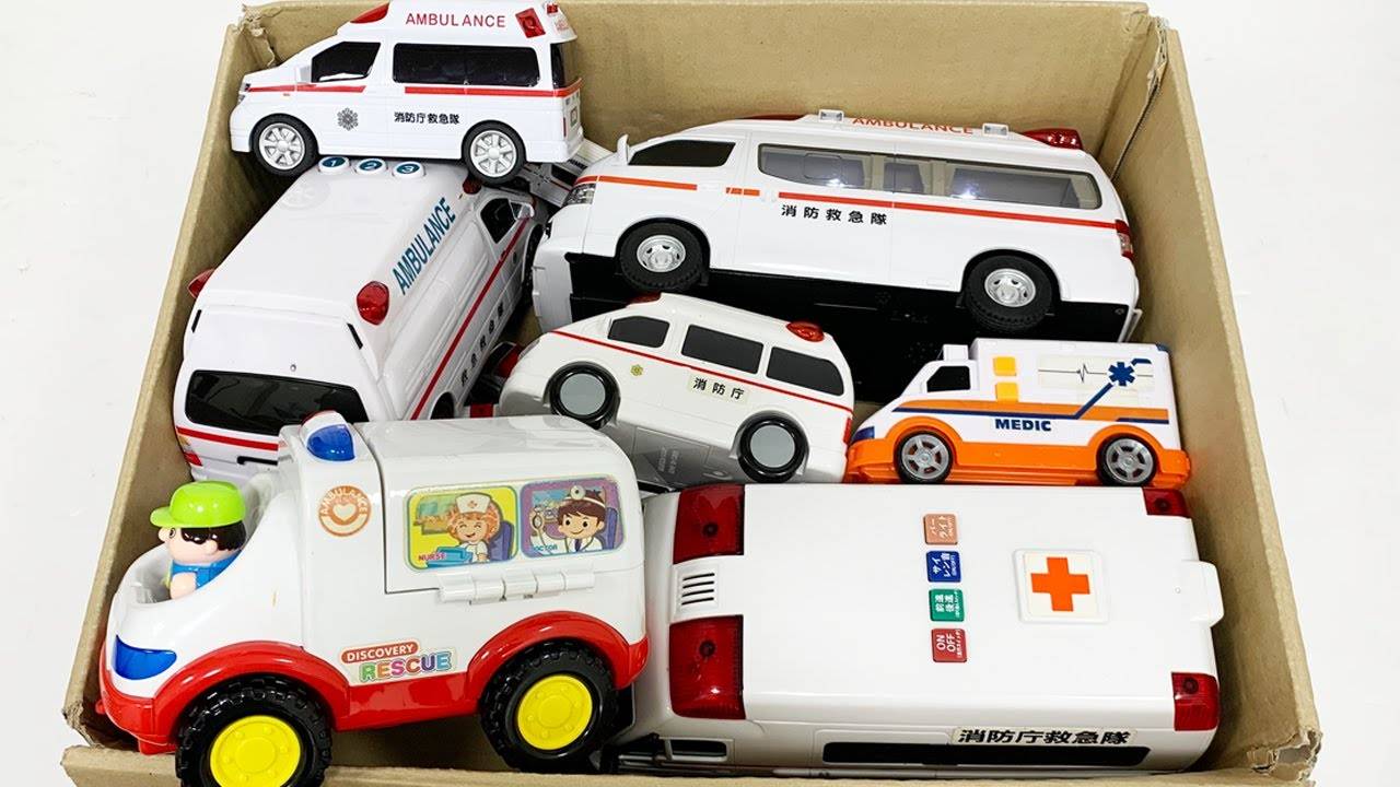 Машинки летают и прыгают! Развивающие мультики Машины помощники. Мультфильмы про машинки