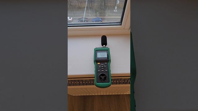 Шумно ли в квартире ЖК Панорама Парк Сосновка 3-я очередь? Сделали замеры.