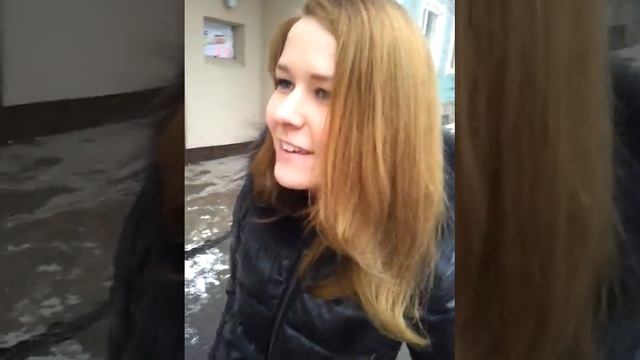 Классный голос!! Сырные шарики)))