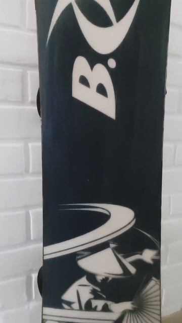 bone snowboard