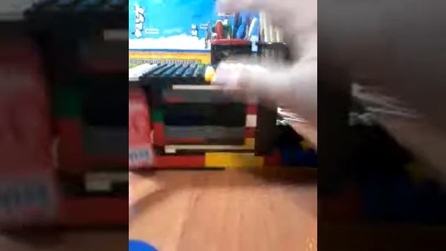 Карточный сейф из лего