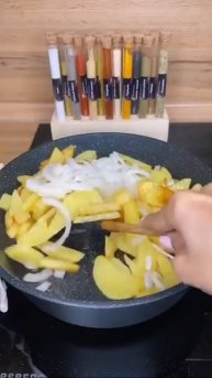Вкуснейший жареный картофель