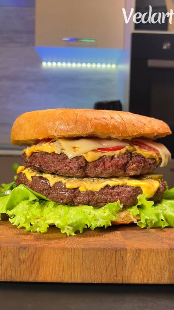 ЧИЗБУРГЕР ДЛЯ АЛЕКСАДРА ОВЕЧКИНА 🏒🍔
