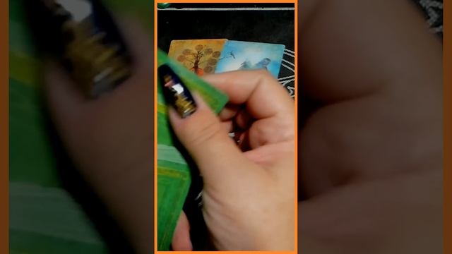 КАКОЕ СЧАСТЬЕ НА НОСУ? #shorts таро сегодня/на любовь/на будущее