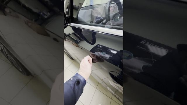 BMW X1 2024 U11 доводчики дверей