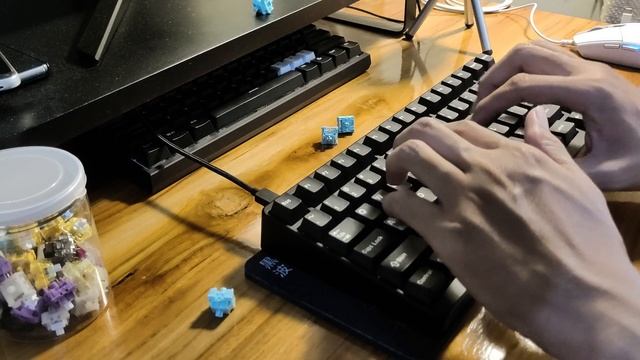 KTT Blue Macaron Typing Sound Test (stock) | Idobao ID80v1