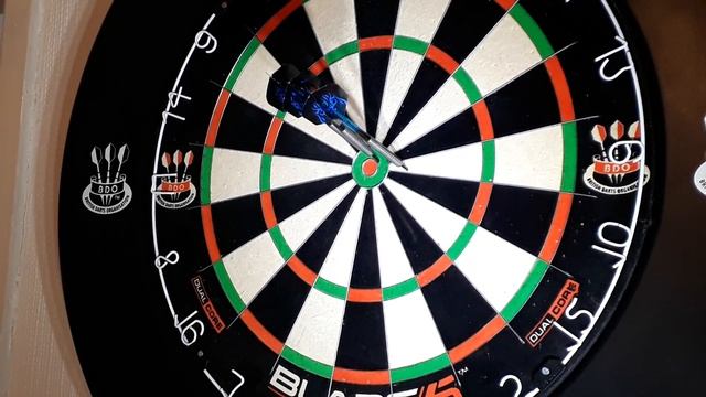 Darts planet tv Roy the star bulls challenge