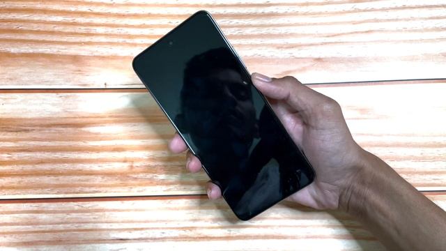 Redmi Note 11T 5G First Sale Unit Intial Review & Testing:Big Compromise Display Low Brightness Iss