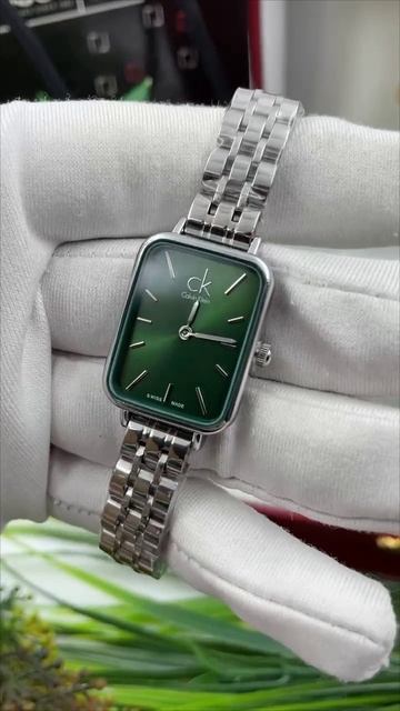 Женские кварцевые часы Calvin Klein