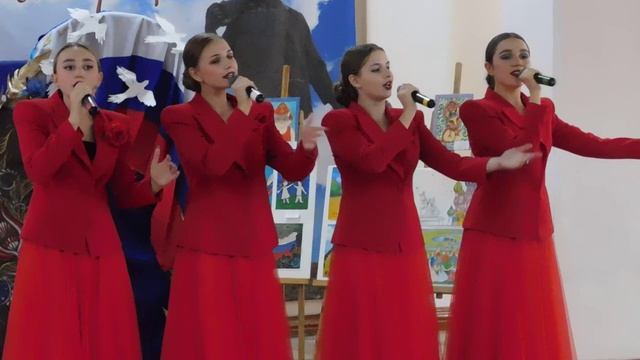 НВА «Алая роза»  «Россия» муз. А.Иевлева, сл. Е. Олейник