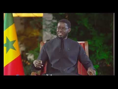 DIRECT | LE PRESIDENT DE LA REPULLIQUE FACE A LA PRESSE