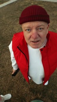 Встречайте наш трек “Корпоратив” 17.04 в 00:00 на всех музыкальных площадках – ссылка в био профиля