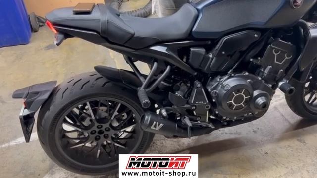 Honda CB1000R с глушителем LeoVinc LV10 Full Black