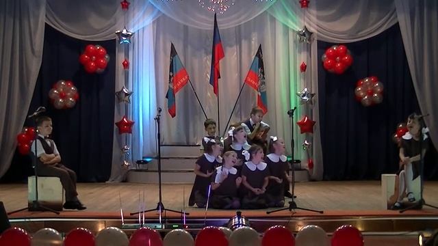 Ирина Пивоварова СОЧИНЕНИЕ Студия эстрадного конферанса "Осторожно - дети!"