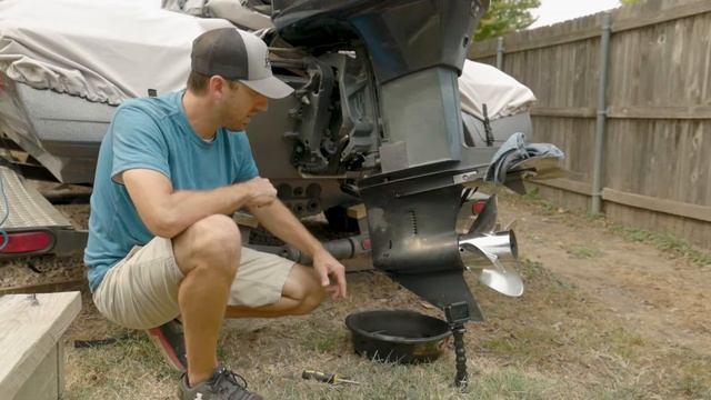 How to Change Lower Unit Oil (2-Stroke Outboard)