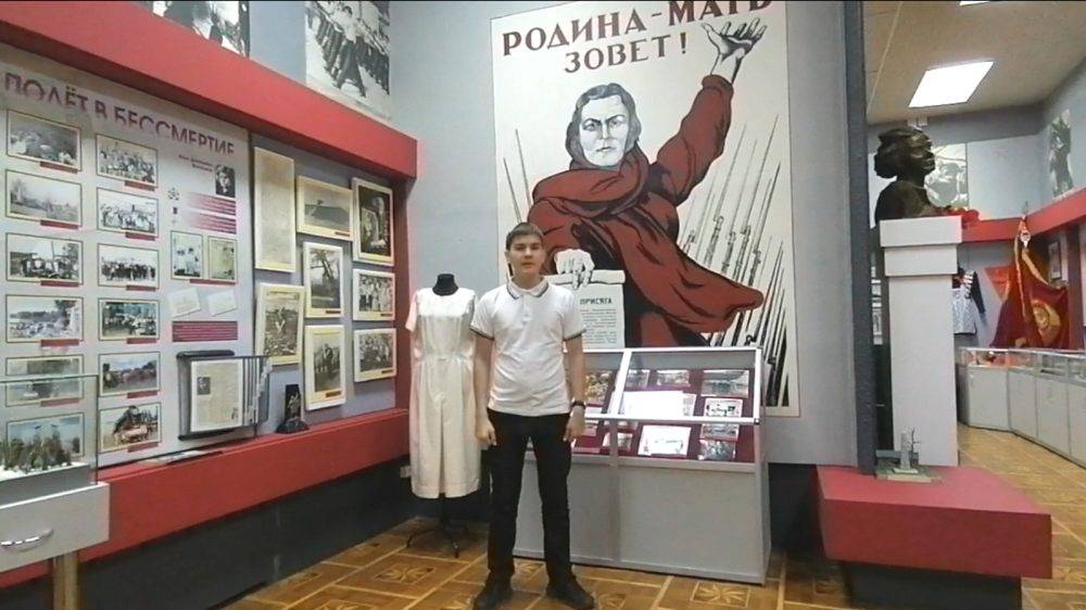 Мы о войне стихами говорим