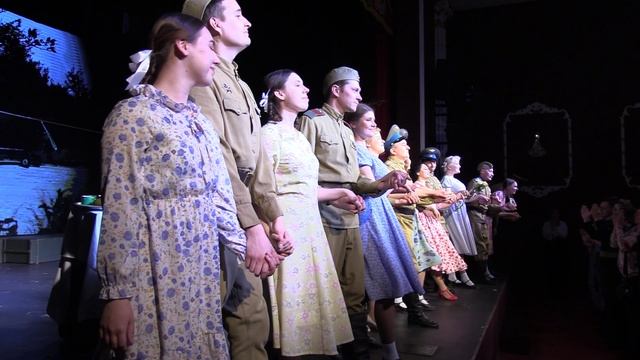 БОЕВАЯ комедия "Я люблю тебя, ЭСКАДРИЛЬЯ!" от Шадринского драматического театра