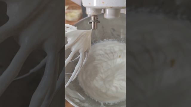 торт Наполеон со вкусом сливочного пломбира от Черепа