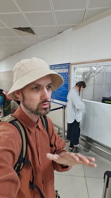Сдаем багаж в Дели