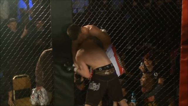 Bandogs mma flyweight title charlie gosdenvs josh bangert.wmv