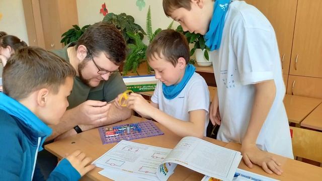 Ролик-презентация общеобразовательного учреждения к городскому семинару