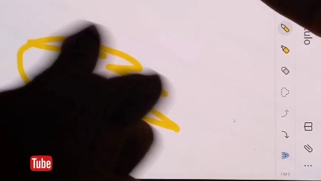 Raoni desenha um cometa (palavra da família silábica da letra C)