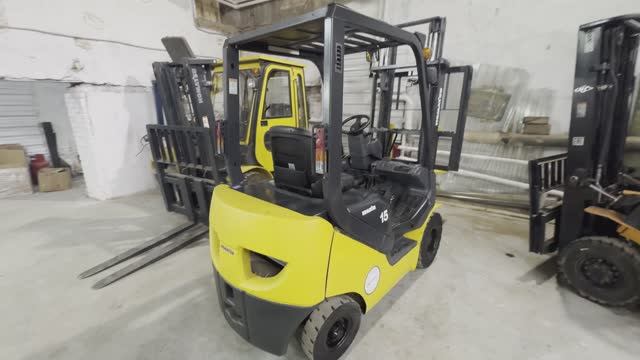 Дизельный погрузчик KOMATSU FD15T-20