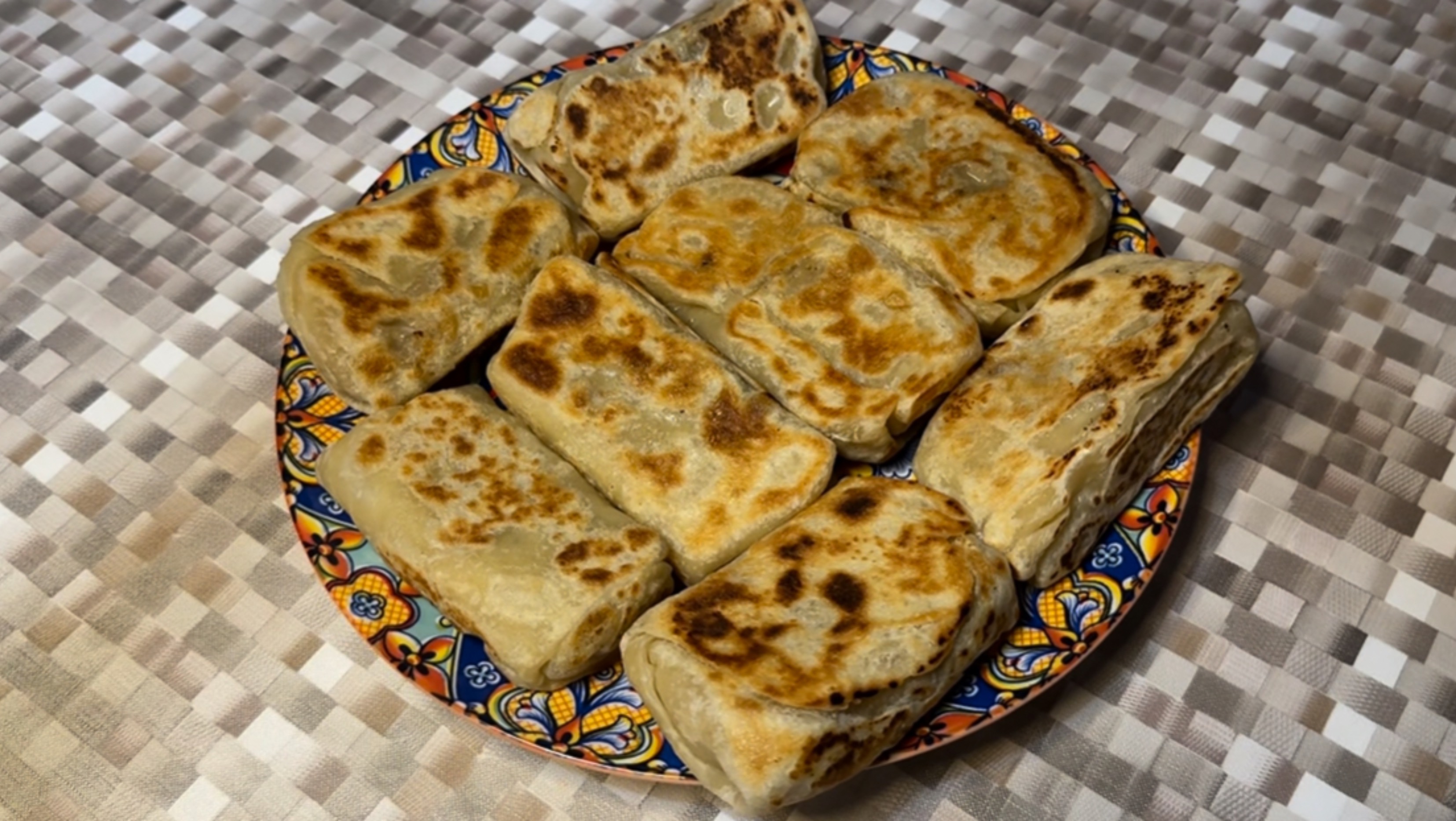 ЛАНКИЙСКАЯ КУХНЯ: РОТИ СО ВКУСНОЙ НАЧИНКОЙ