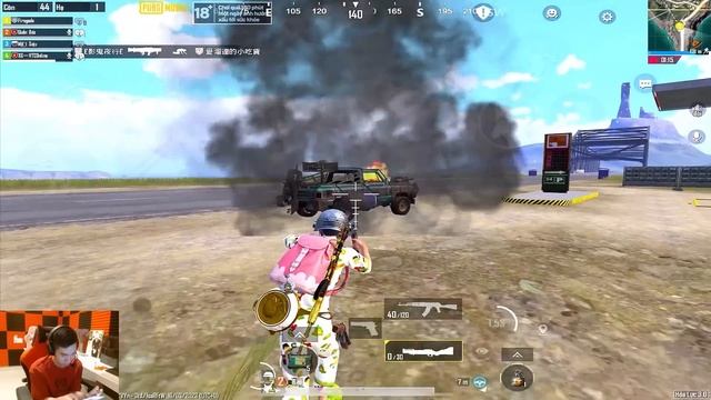 PUBG Mobile - Hỏa Lực Cùng Đồng Bọn | Team Hệ Chiến Dùng Tay Không Dí Xe Tăng :))