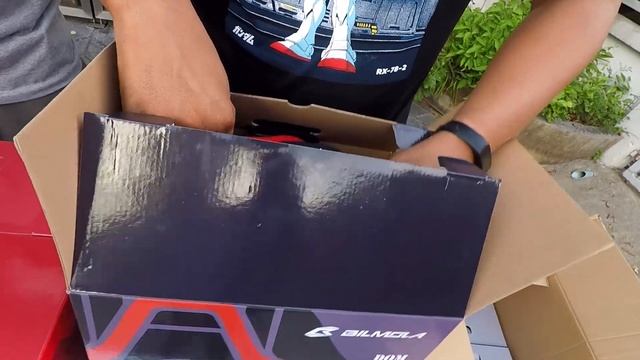 BilmolaXGundam หมวกกันน็อคกันดั้ม มีเพียง 2,400 ใบ น่าสะสมไหม???