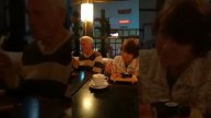 Наши бездомные БФ Дари добро в суши баре