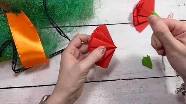 Гвоздика из бумаги / Поделки к 9 мая День Победы
